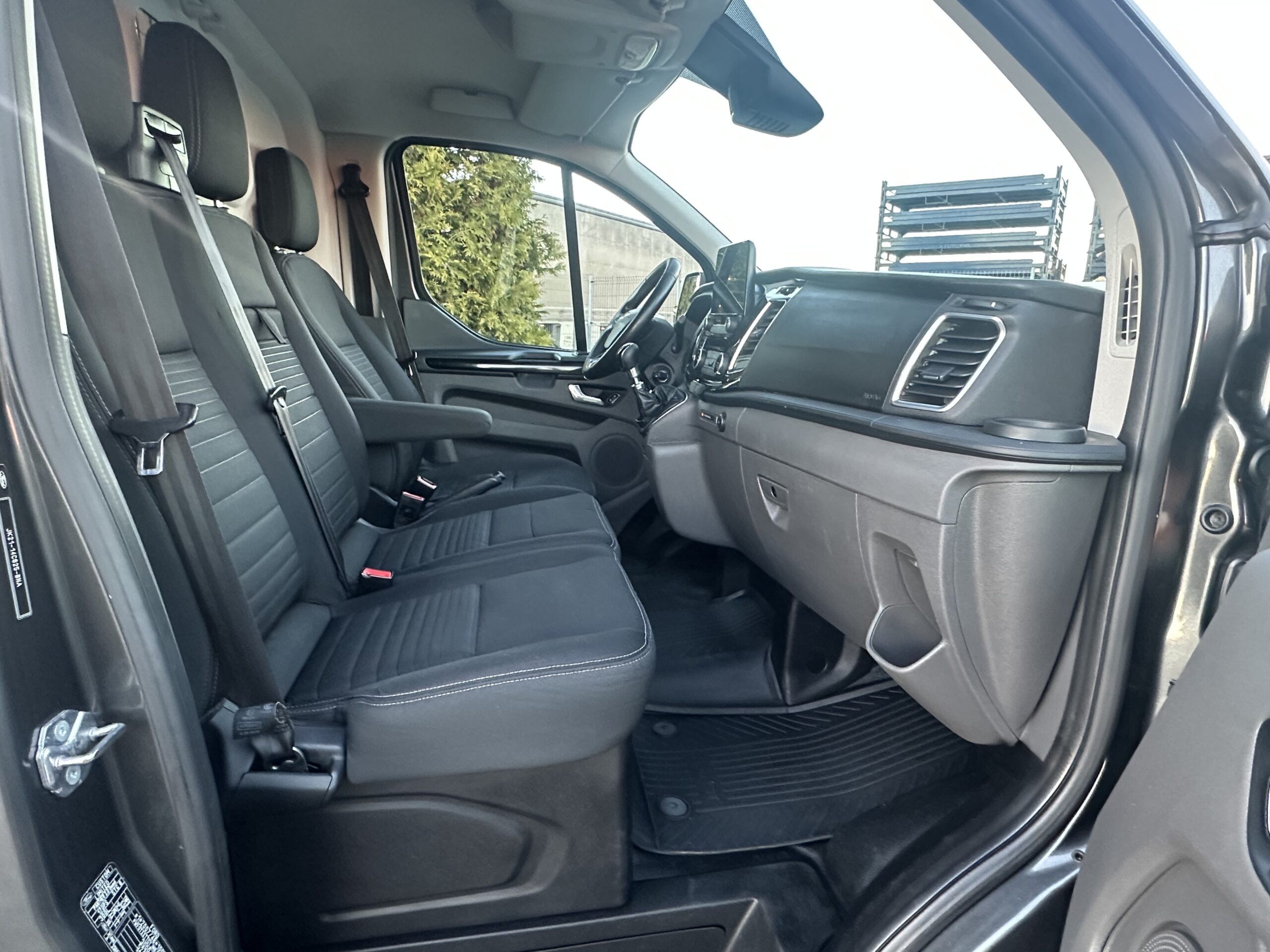 Ford Transit Custom L2H1 Titanium 8.2018