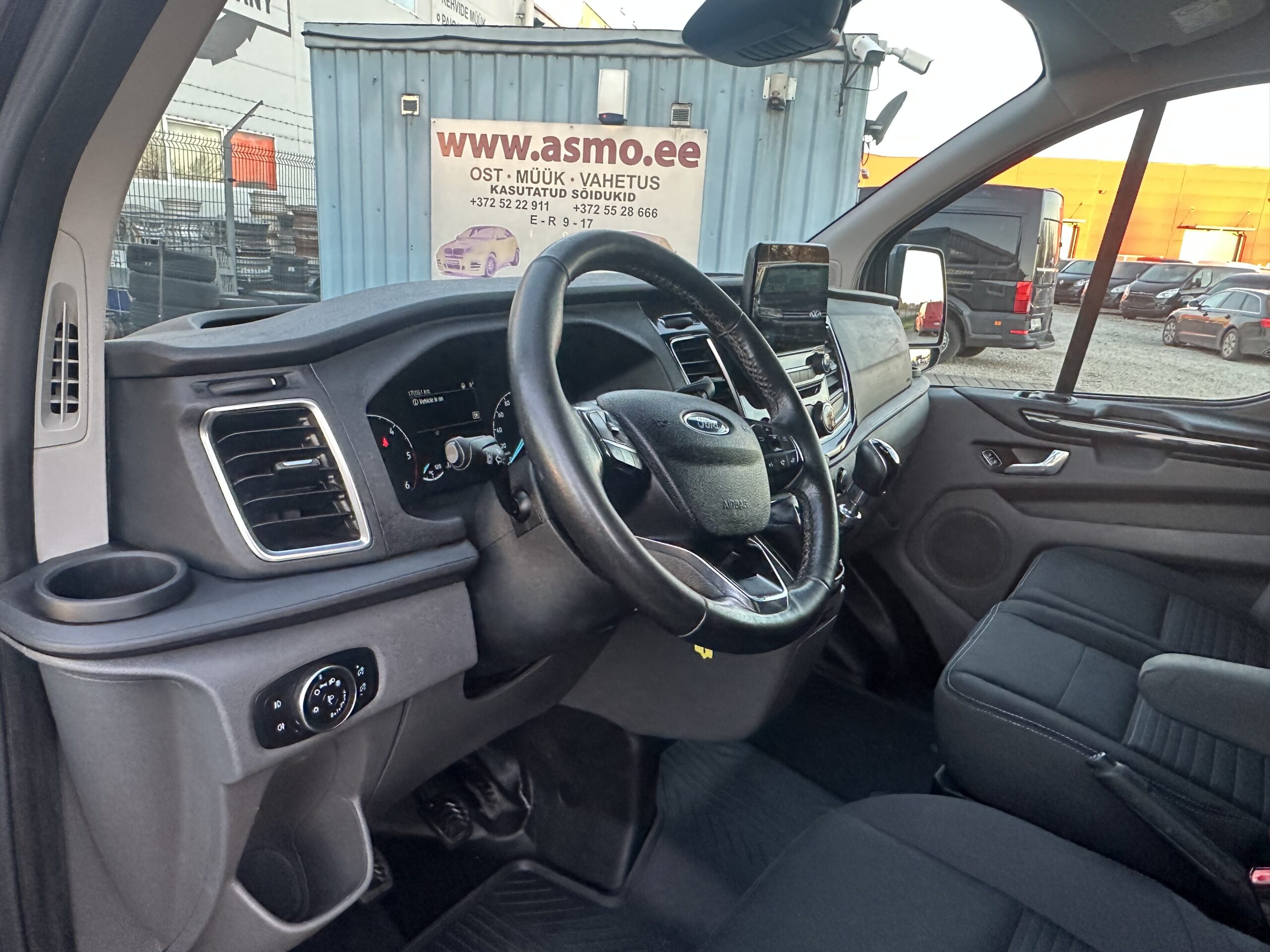 Ford Transit Custom L2H1 Titanium 8.2018