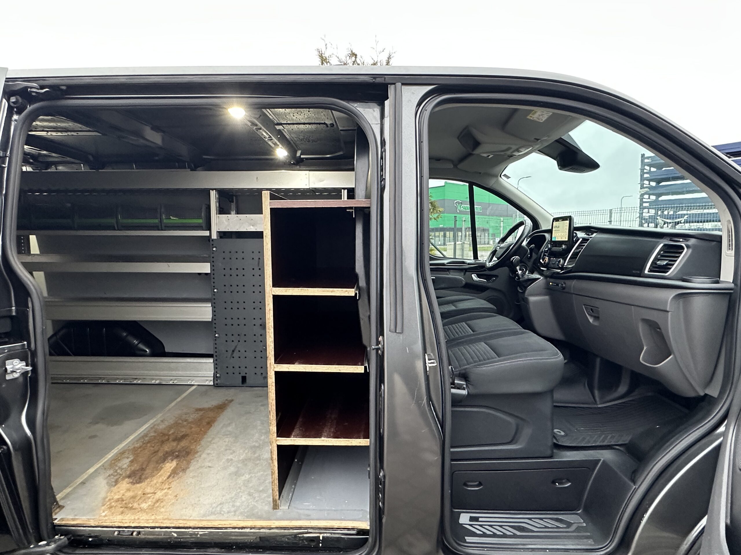 Ford Transit Custom L2H1 Titanium 8.2018