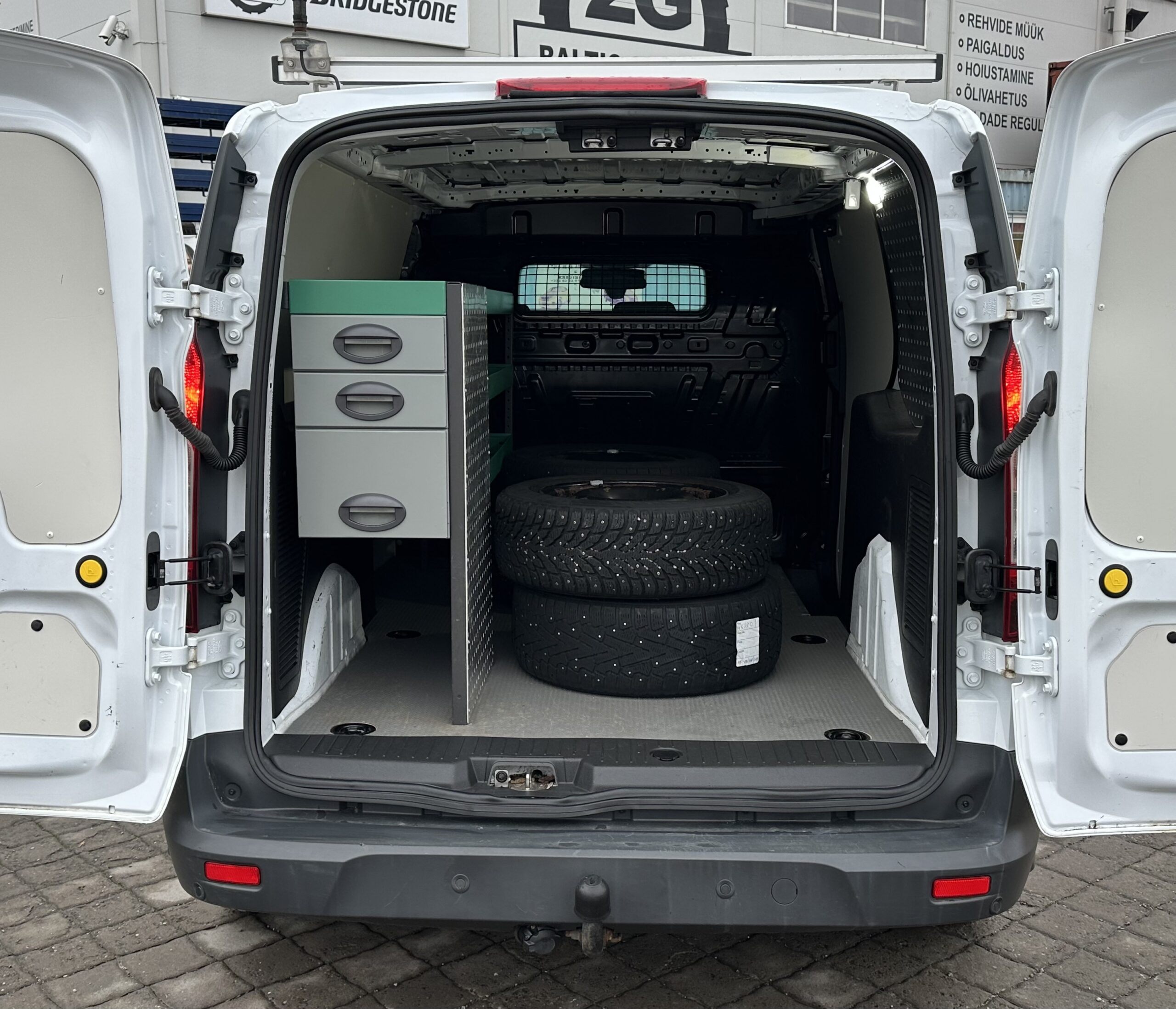 Ford Transit Connect L2H1 Serviceline 2.2018