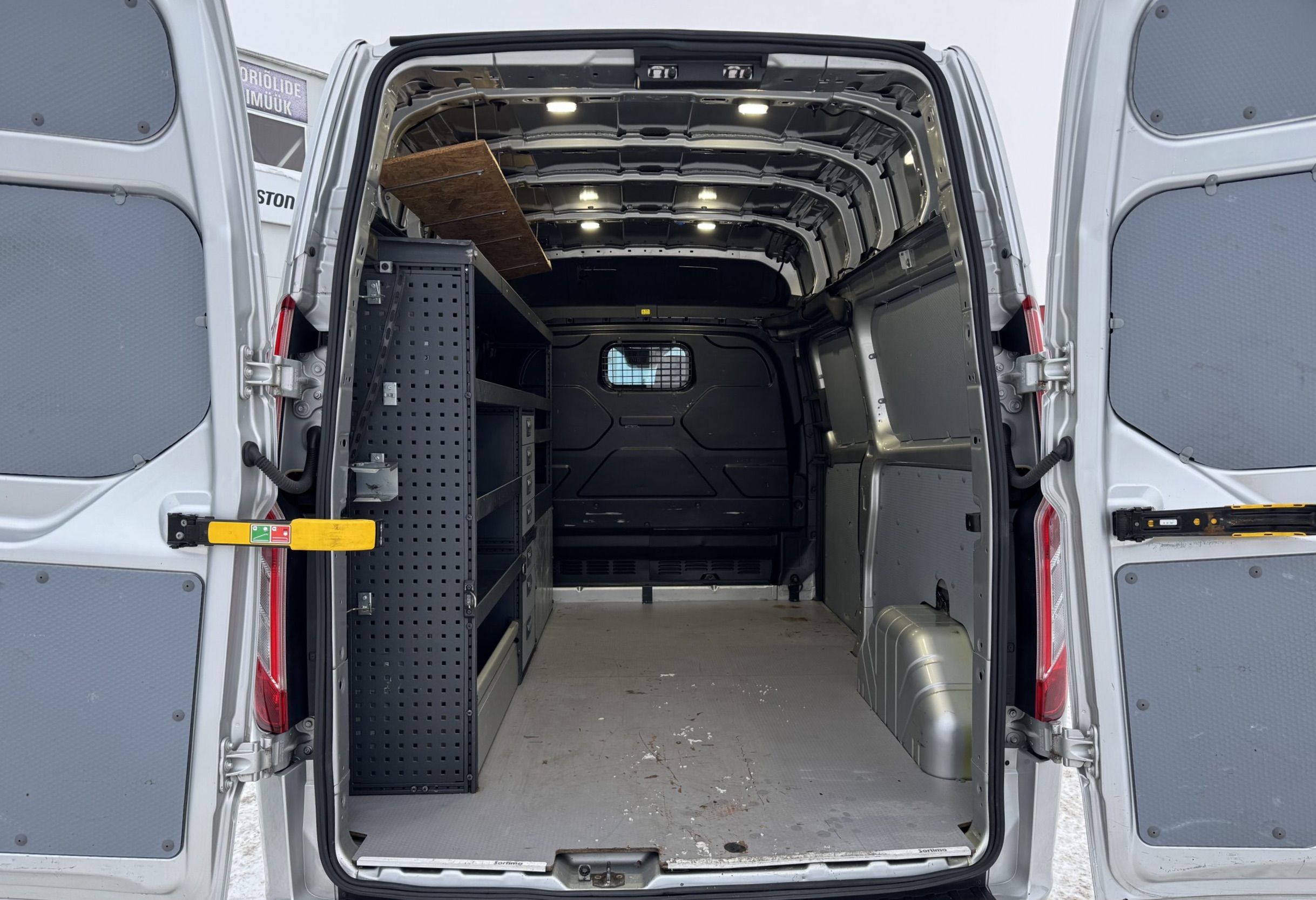 Ford Transit Custom L2H1 Serviceline 4.2021