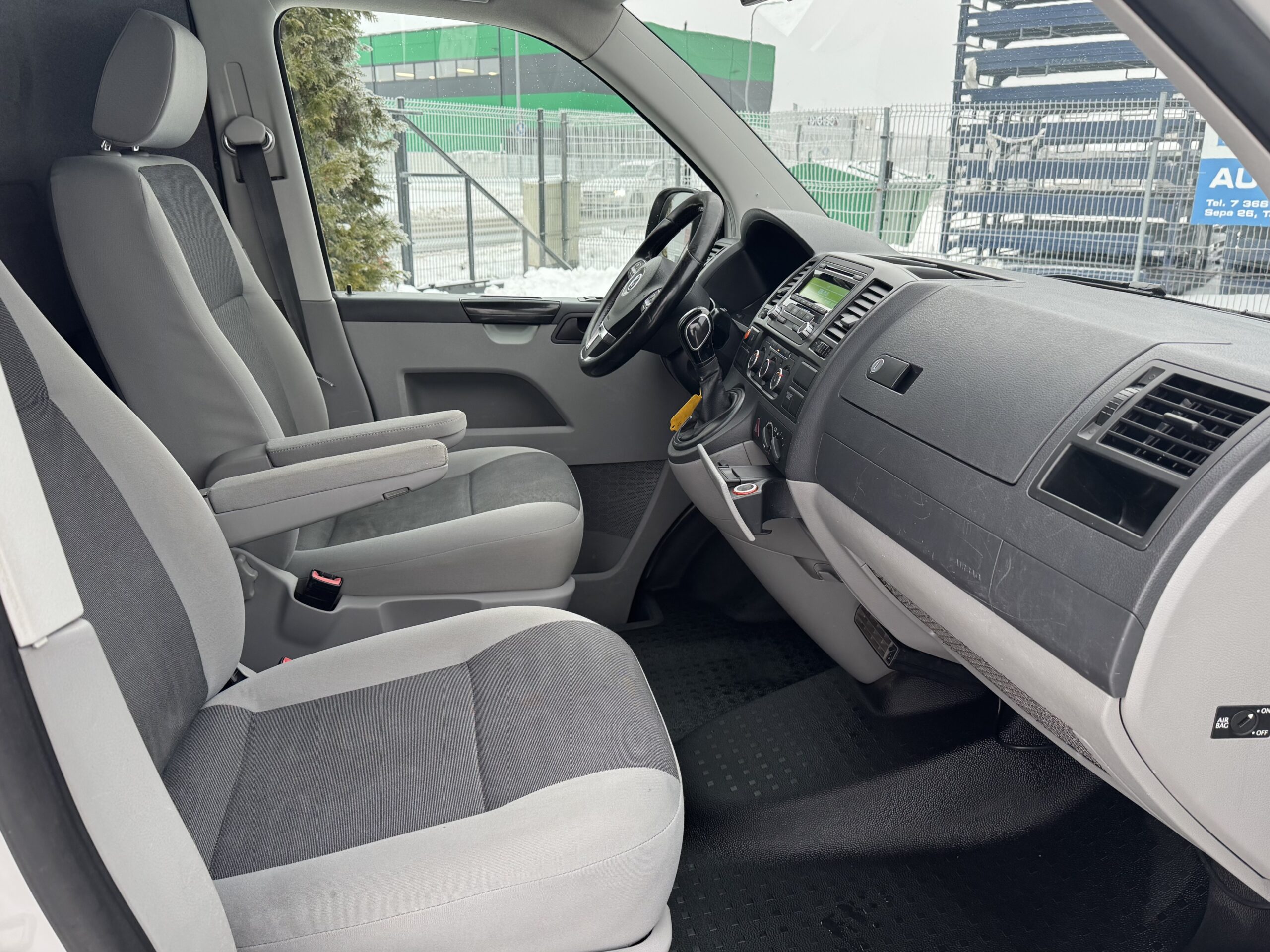 Volkswagen Transporter L2H1 Serviceline Dsg 1.2014