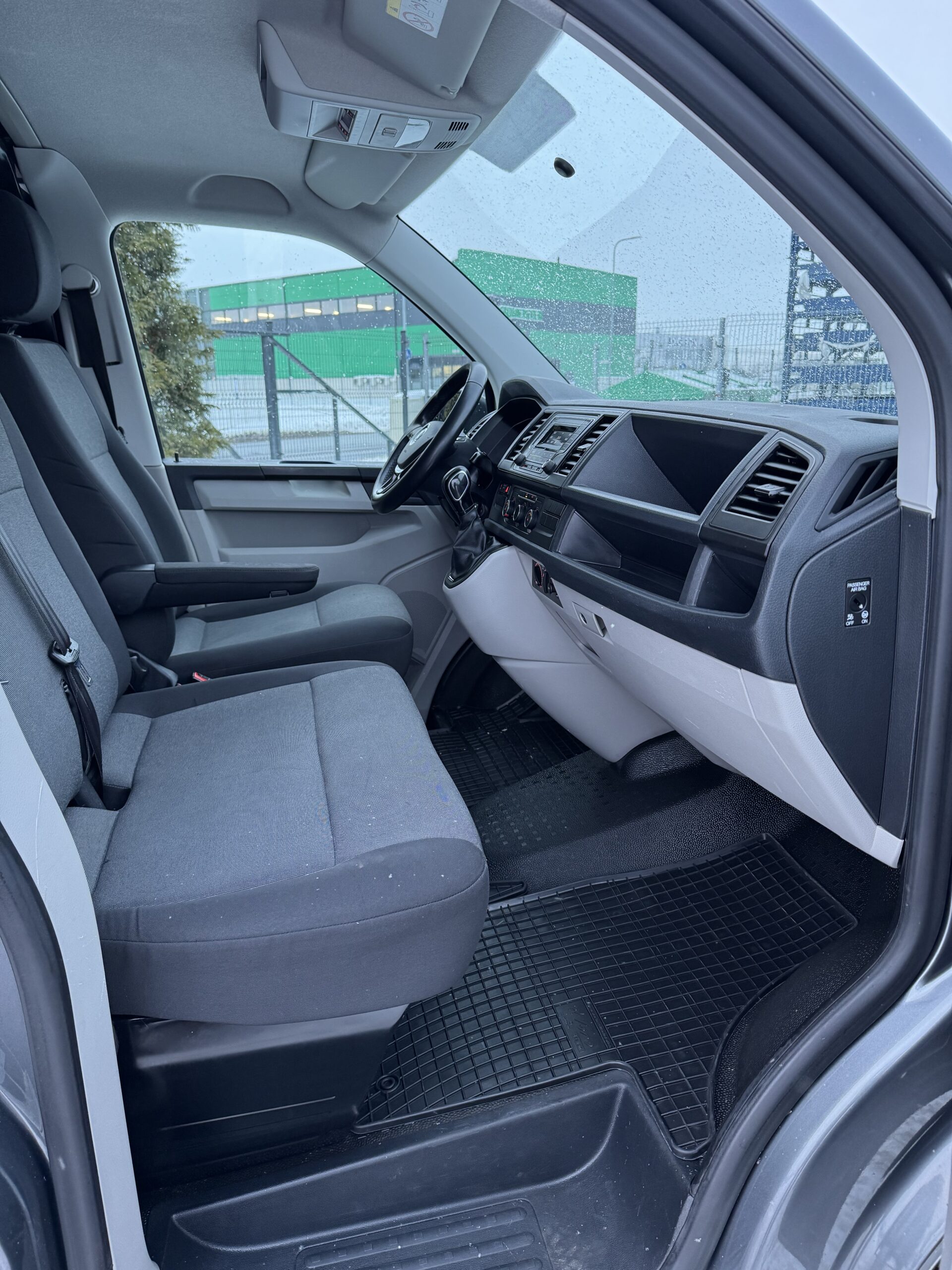 Volkswagen Transporter L2H1 9.2019