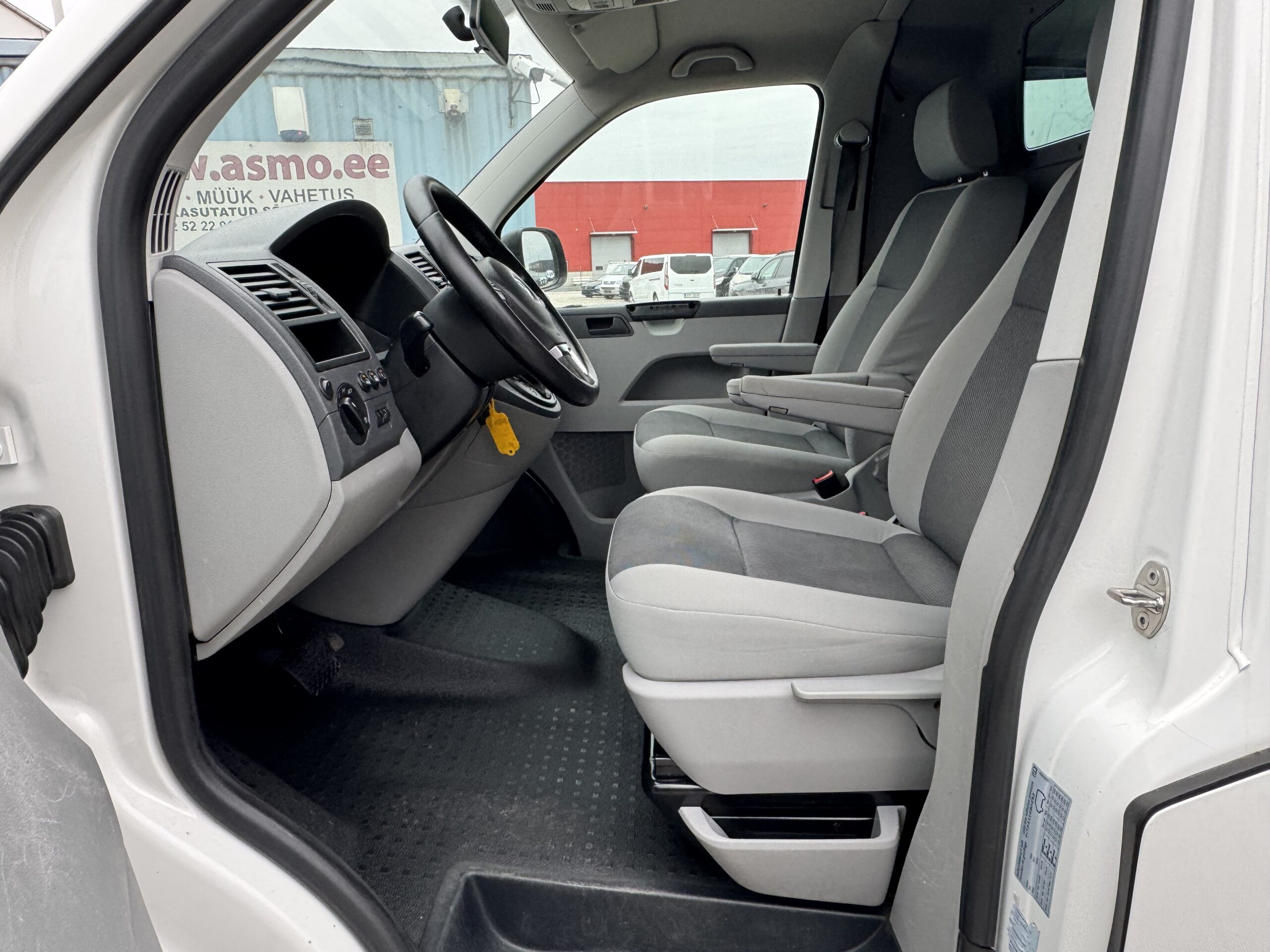 Volkswagen Transporter L2H1 Serviceline Dsg 1.2014