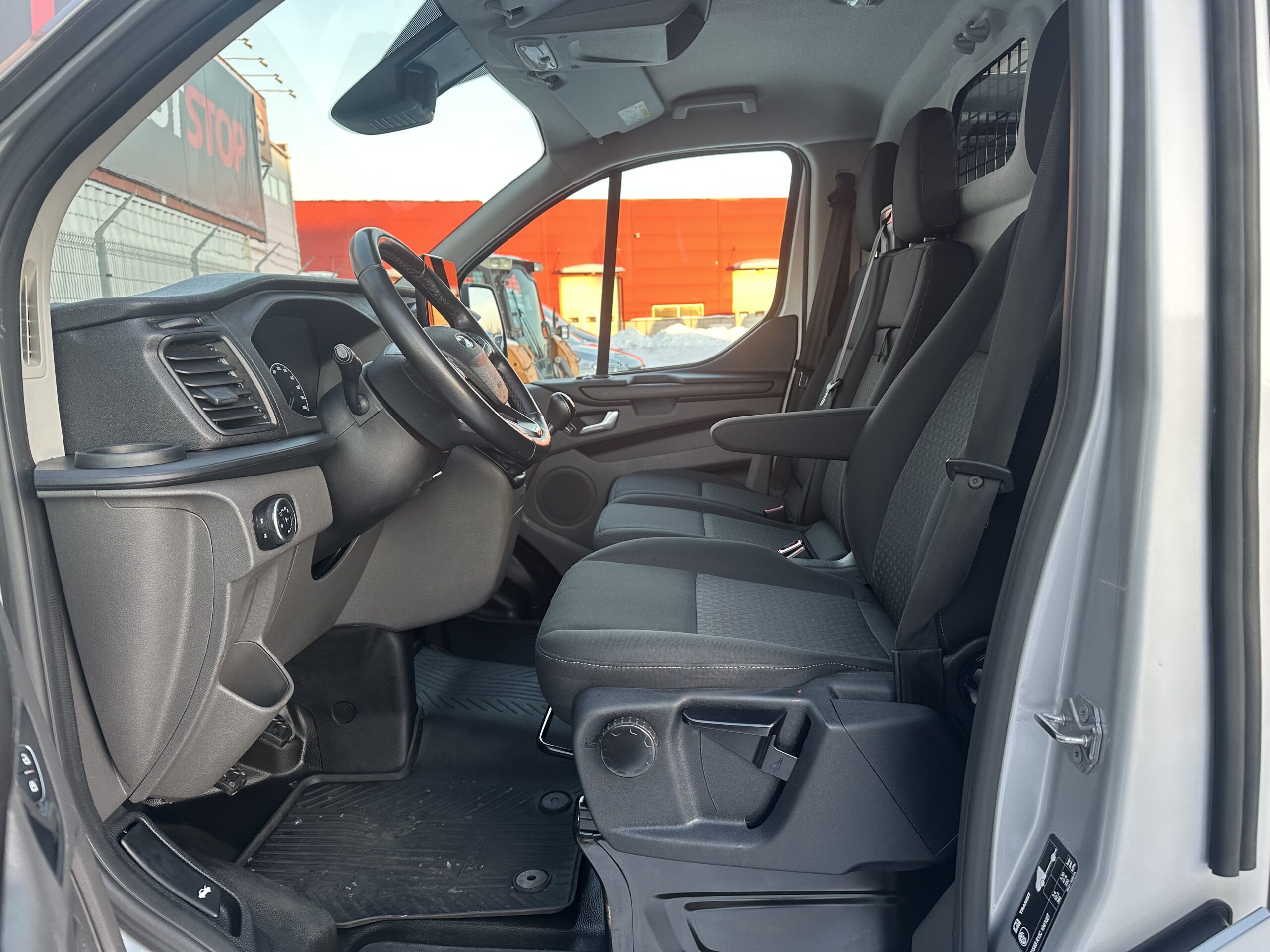 Ford Transit Custom L2H1 Serviceline 4.2021