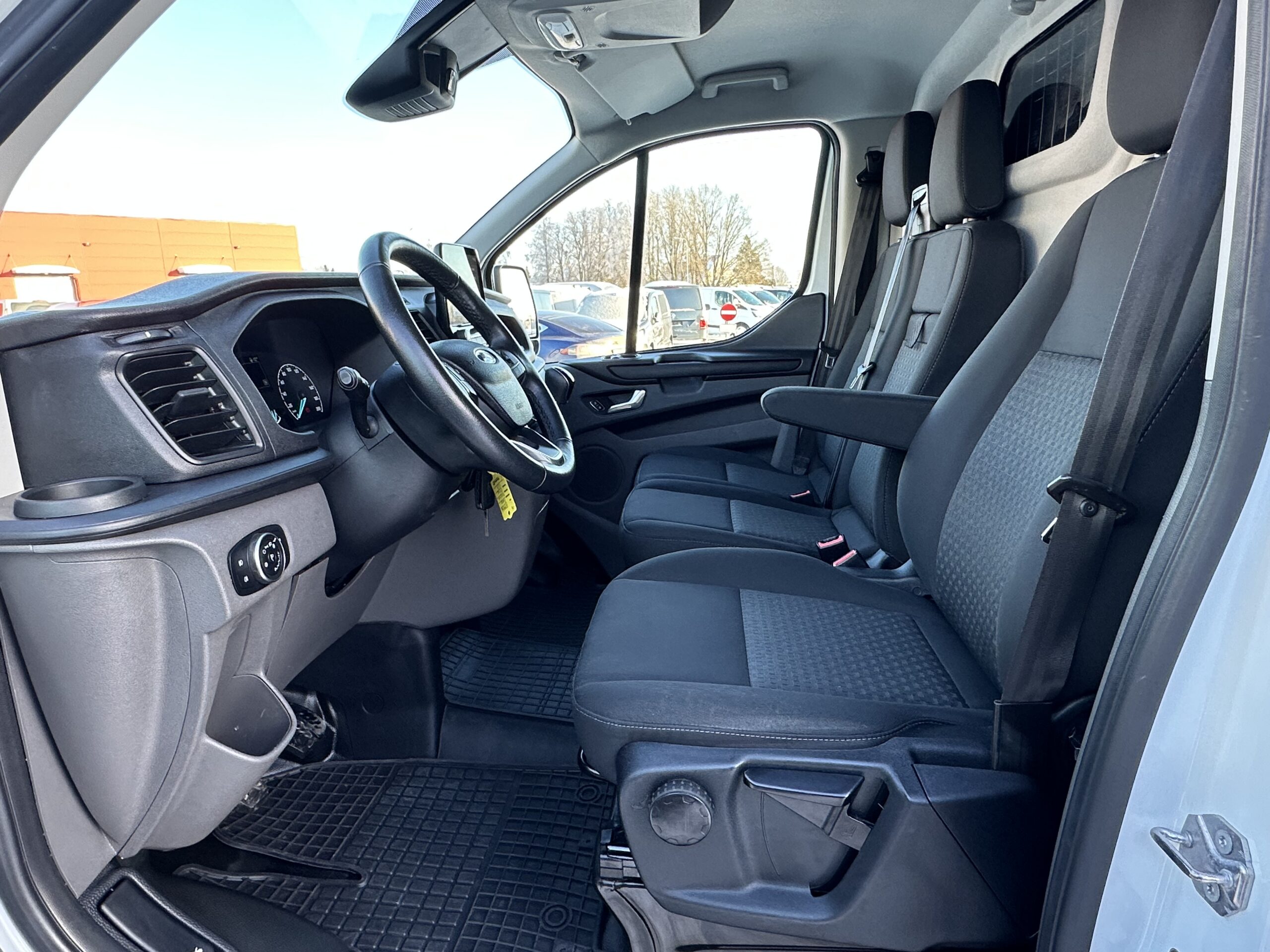 Ford Transit Custom L2H1  3.2020