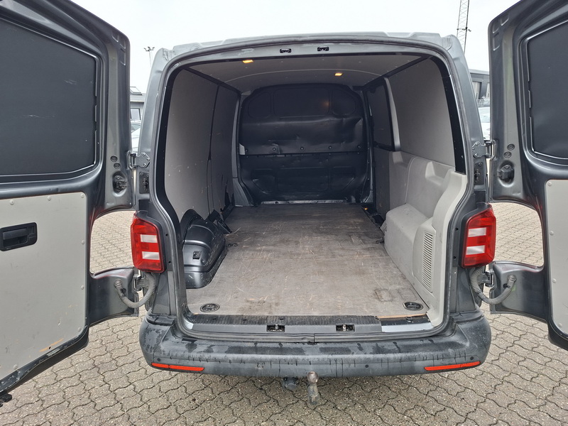 Volkswagen Transporter L2H1 9.2019