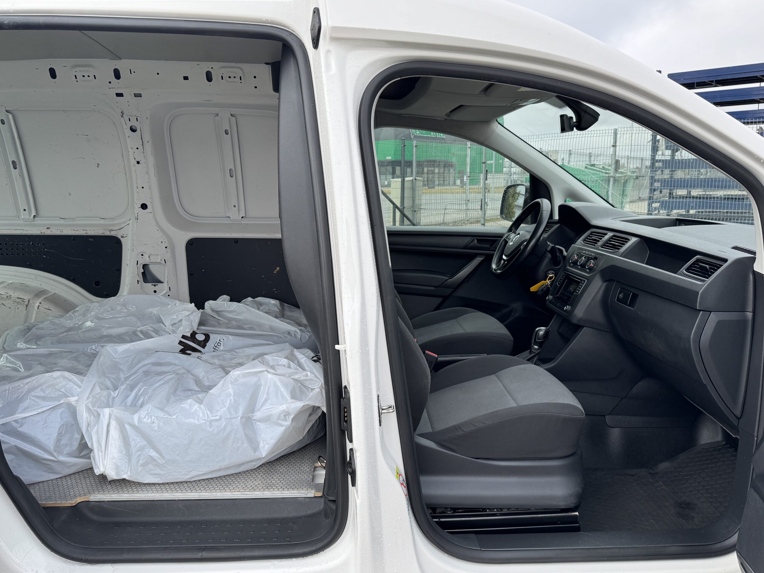 Volkswagen Caddy L2H1 2.2017