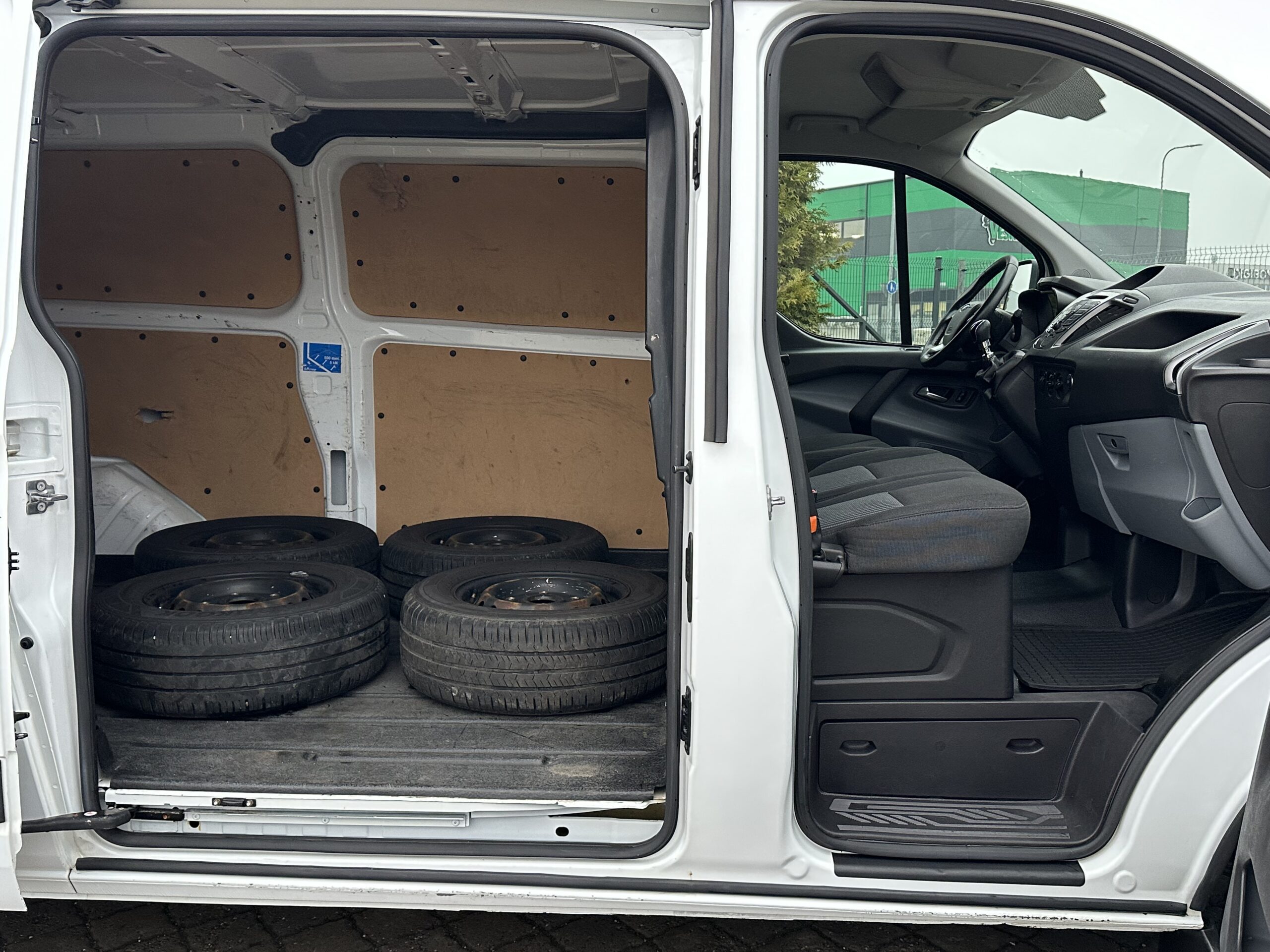 Ford Transit Custom L2H1 6.2015