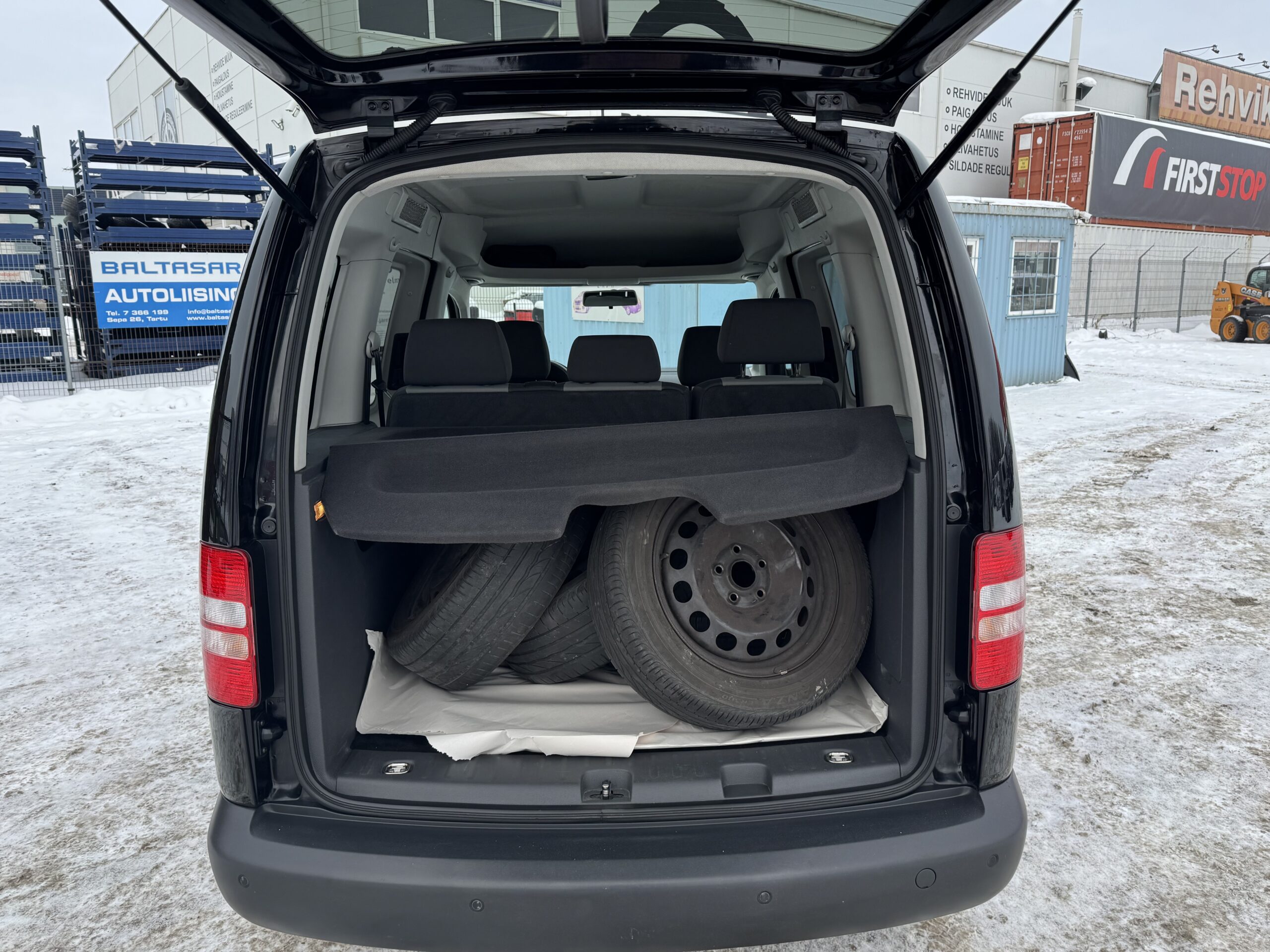 Volkswagen Caddy L1H1 Comfortline 4.2013