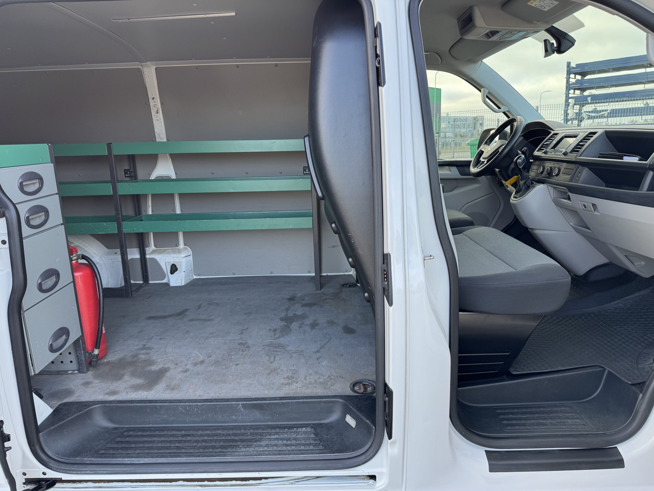 Volkswagen Transporter L2H1 1.2016 Serviceline Dsg