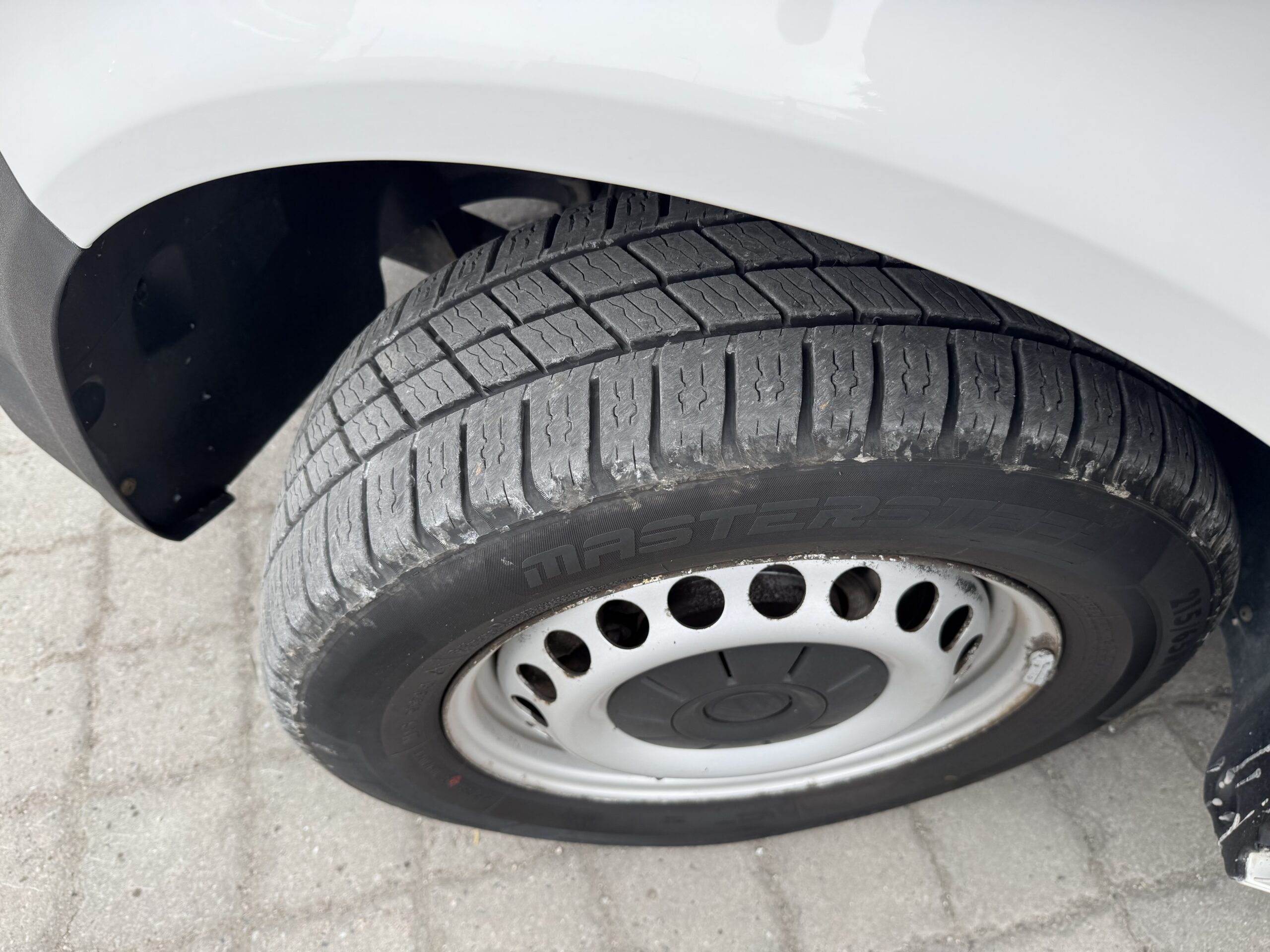 Volkswagen Transporter L2H1 11.2016 Serviceline