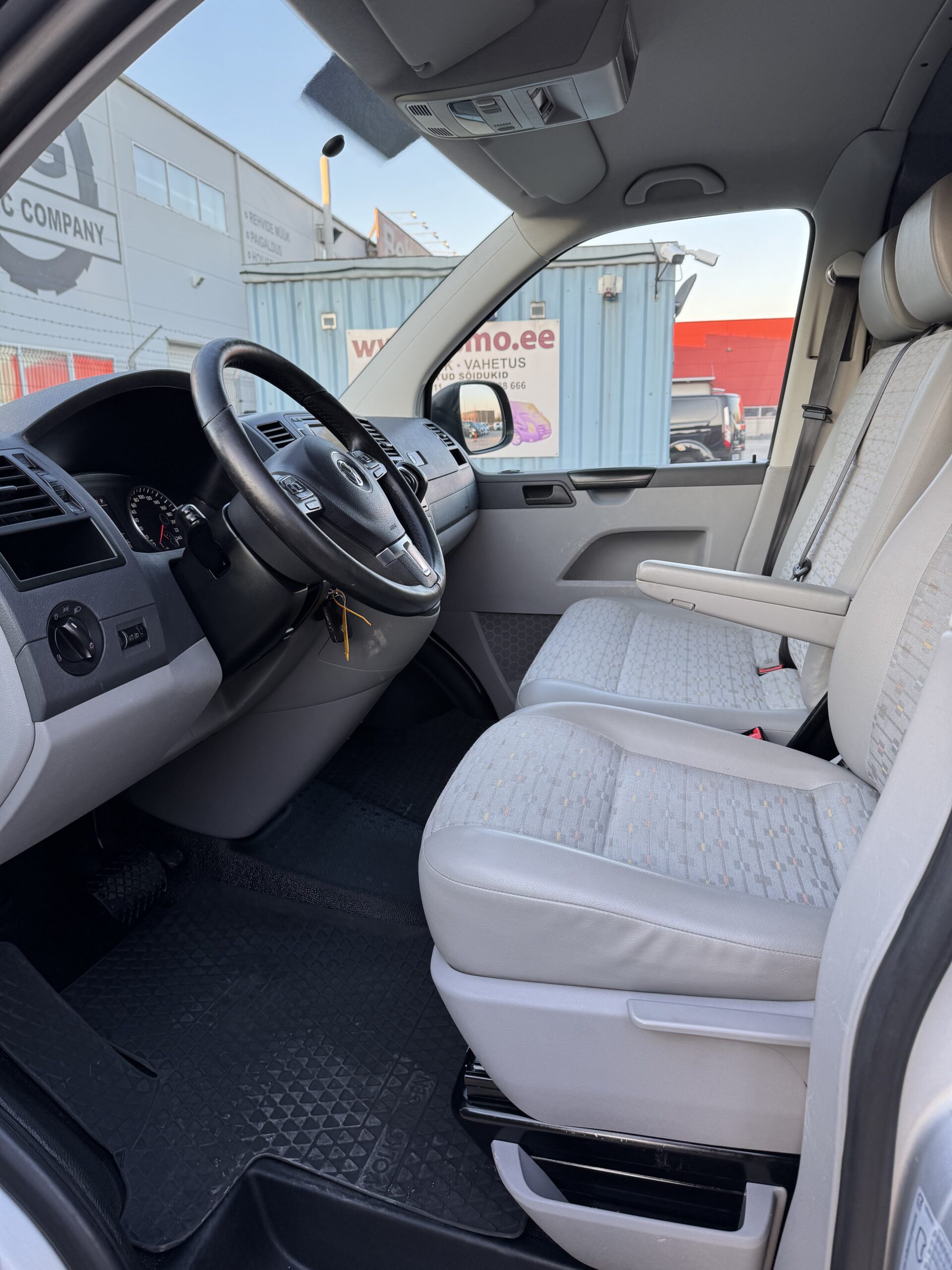 Volkswagen Transporter L1H1 2.2014 Dsg Serviceline