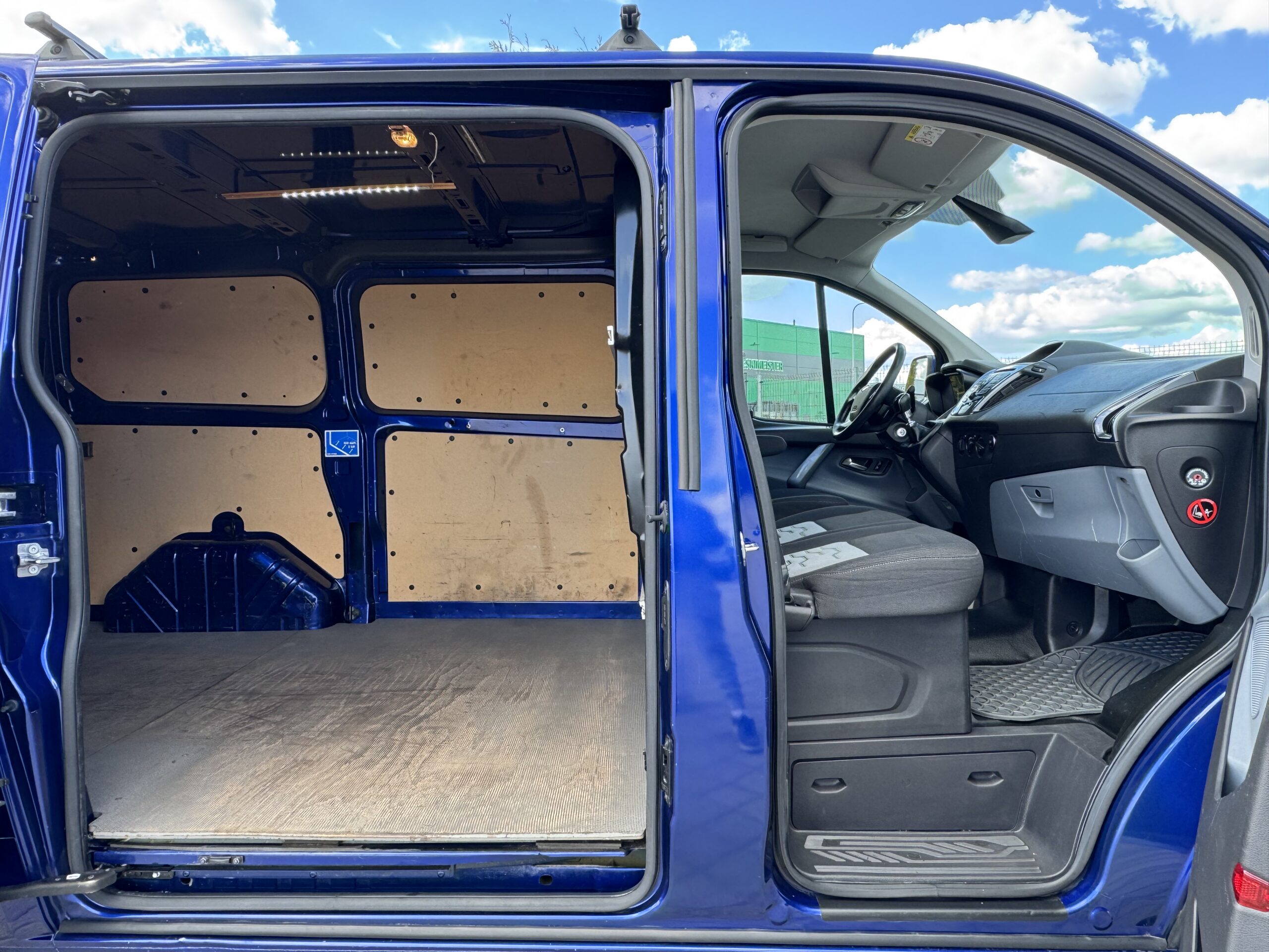 Ford Transit Custom L1H1 2.2016 Titanium