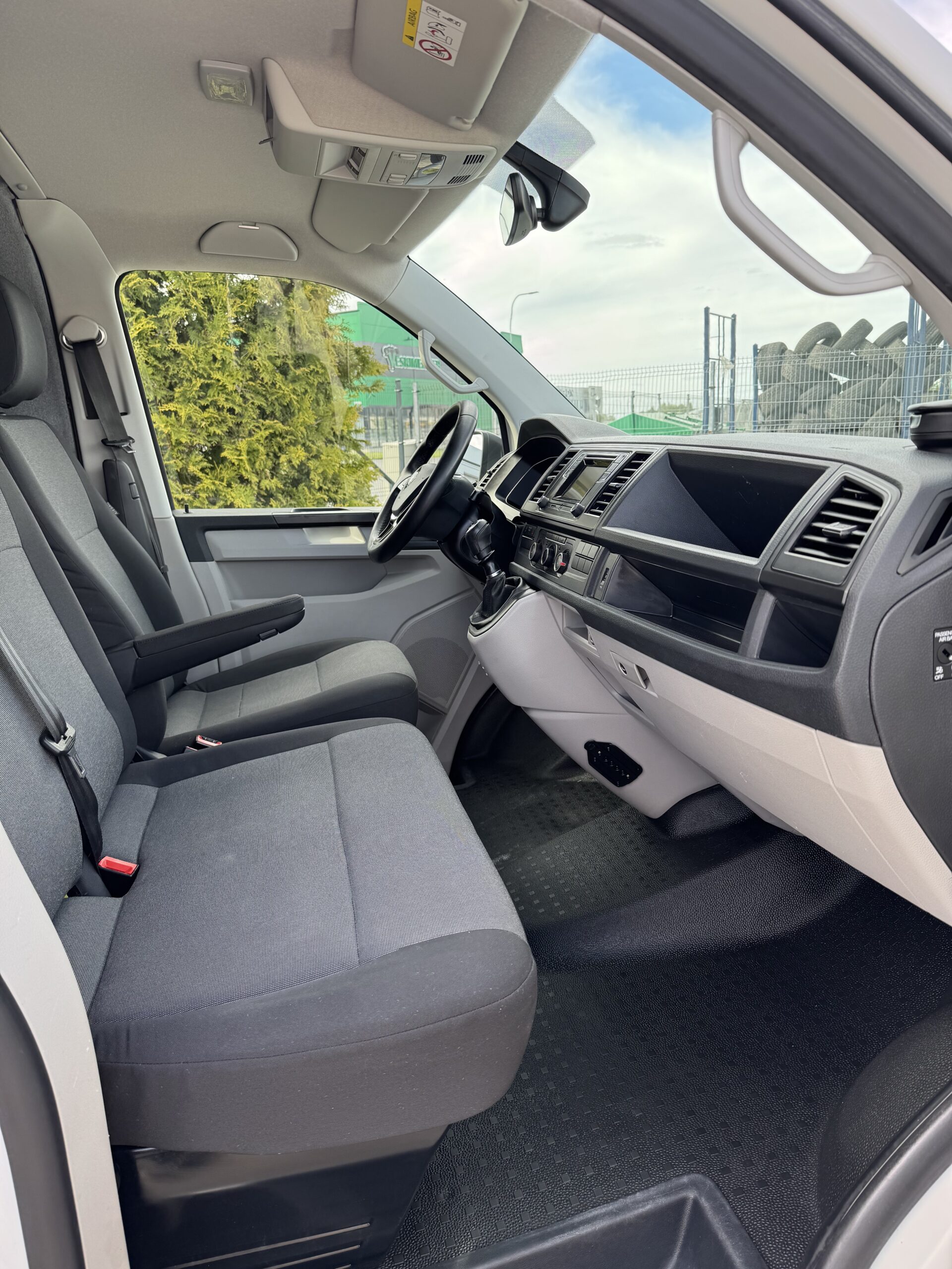 Volkswagen Transporter L1H1 2.2018 4-Motion Serviceline