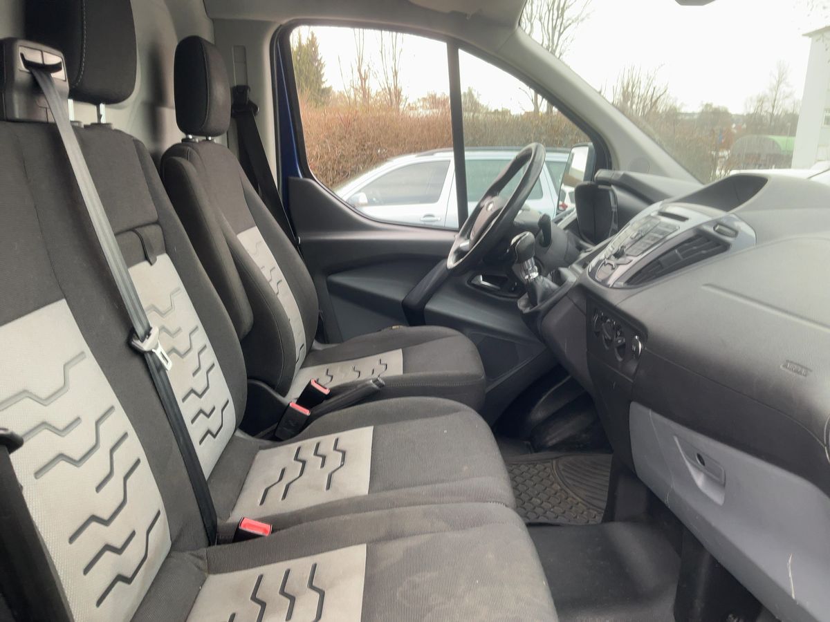 Ford Transit Custom L1H1 2.2016 Titanium