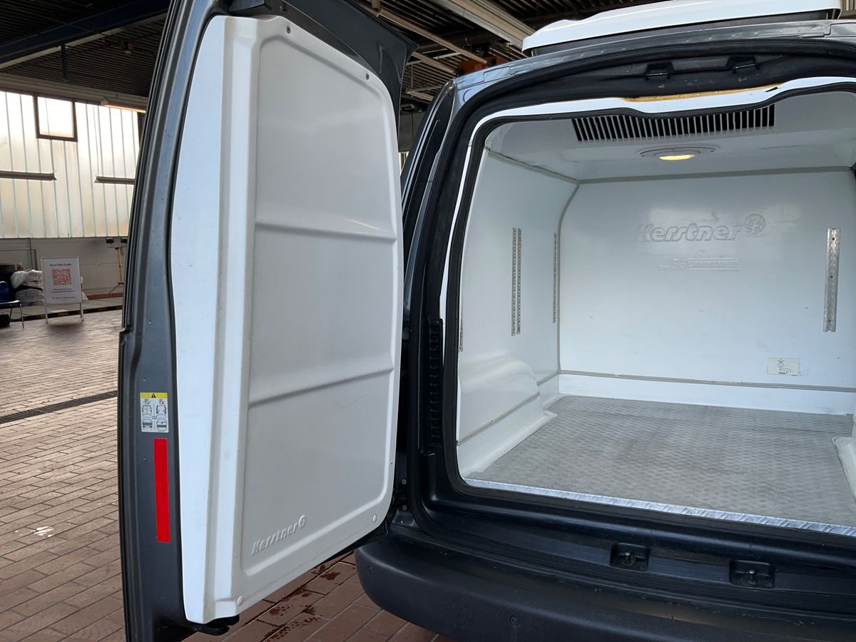 Volkswagen Caddy L1H1 3.2013 4-Motion 4*4 Külmik