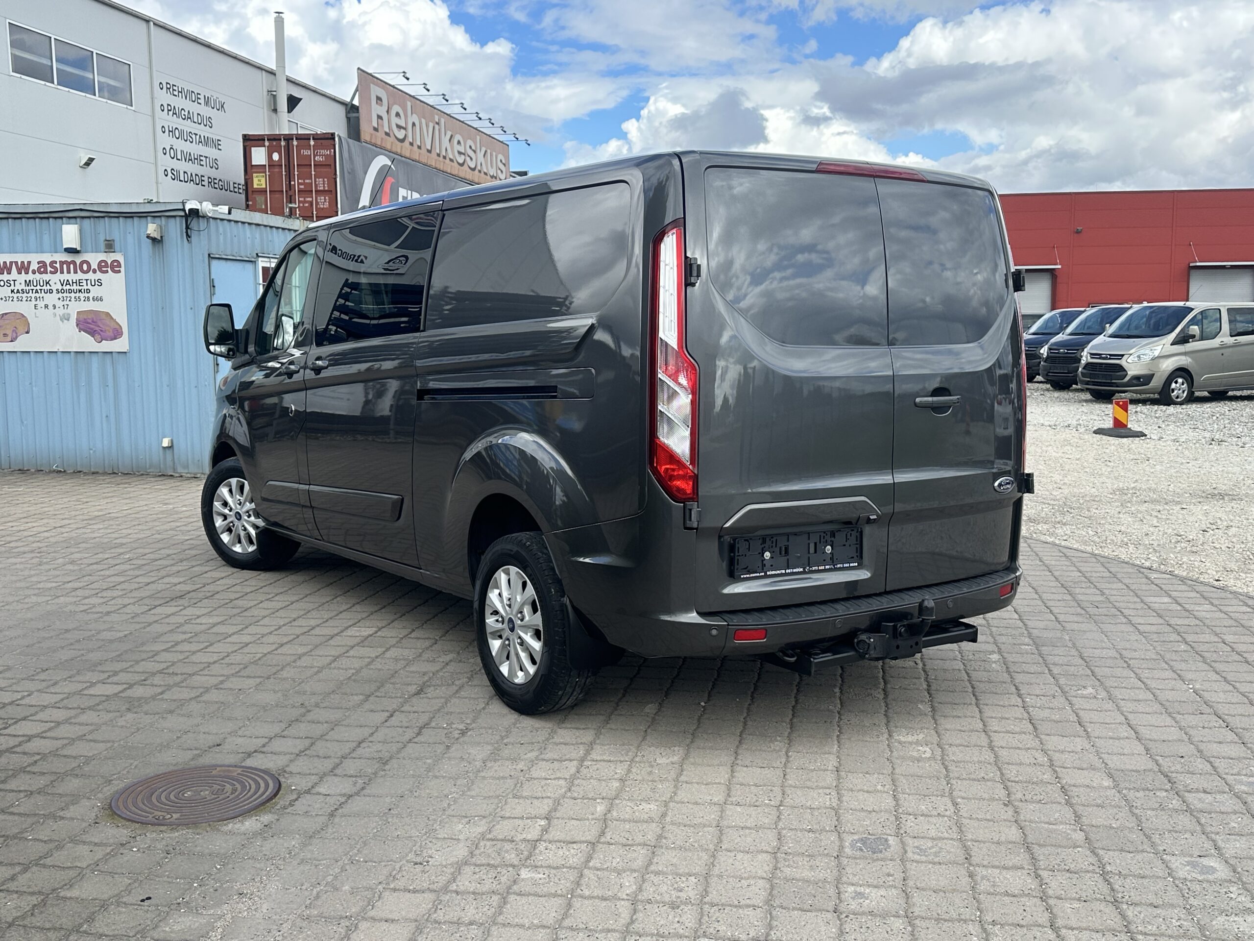 Ford Transit Custom L2H1 1.2022 Limited N1 5Ps