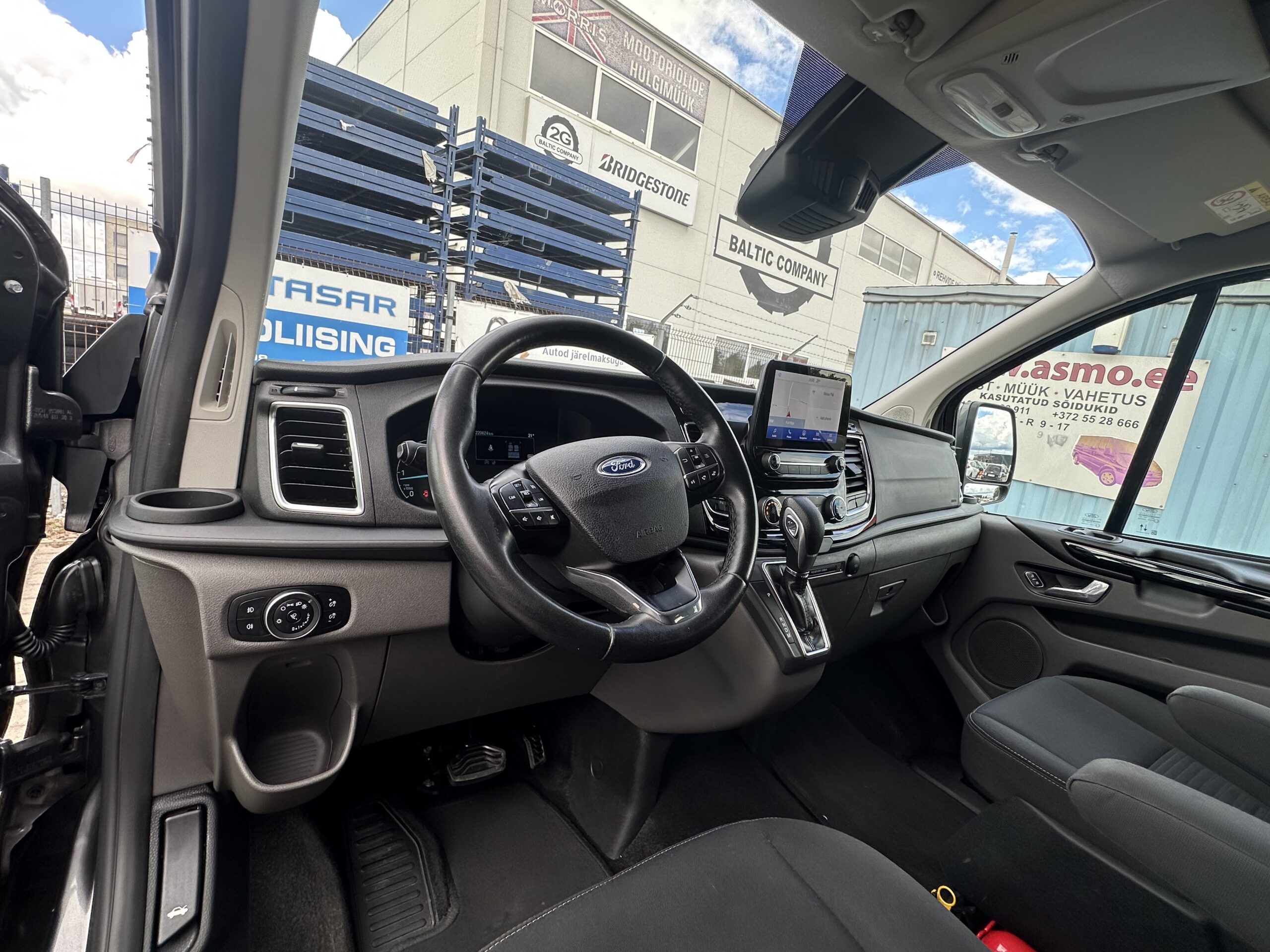 Ford Transit Custom L2H1 1.2022 Limited N1 5Ps