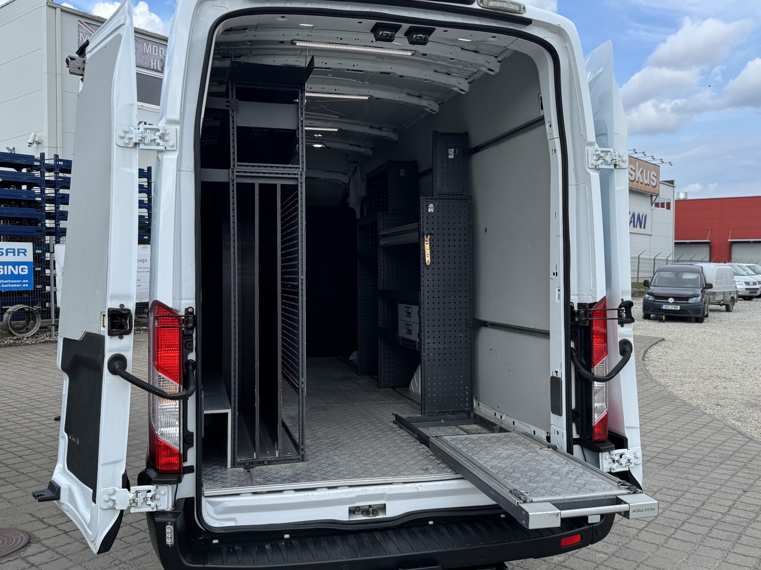 Ford Transit L4H3 10.2020 Serviceline