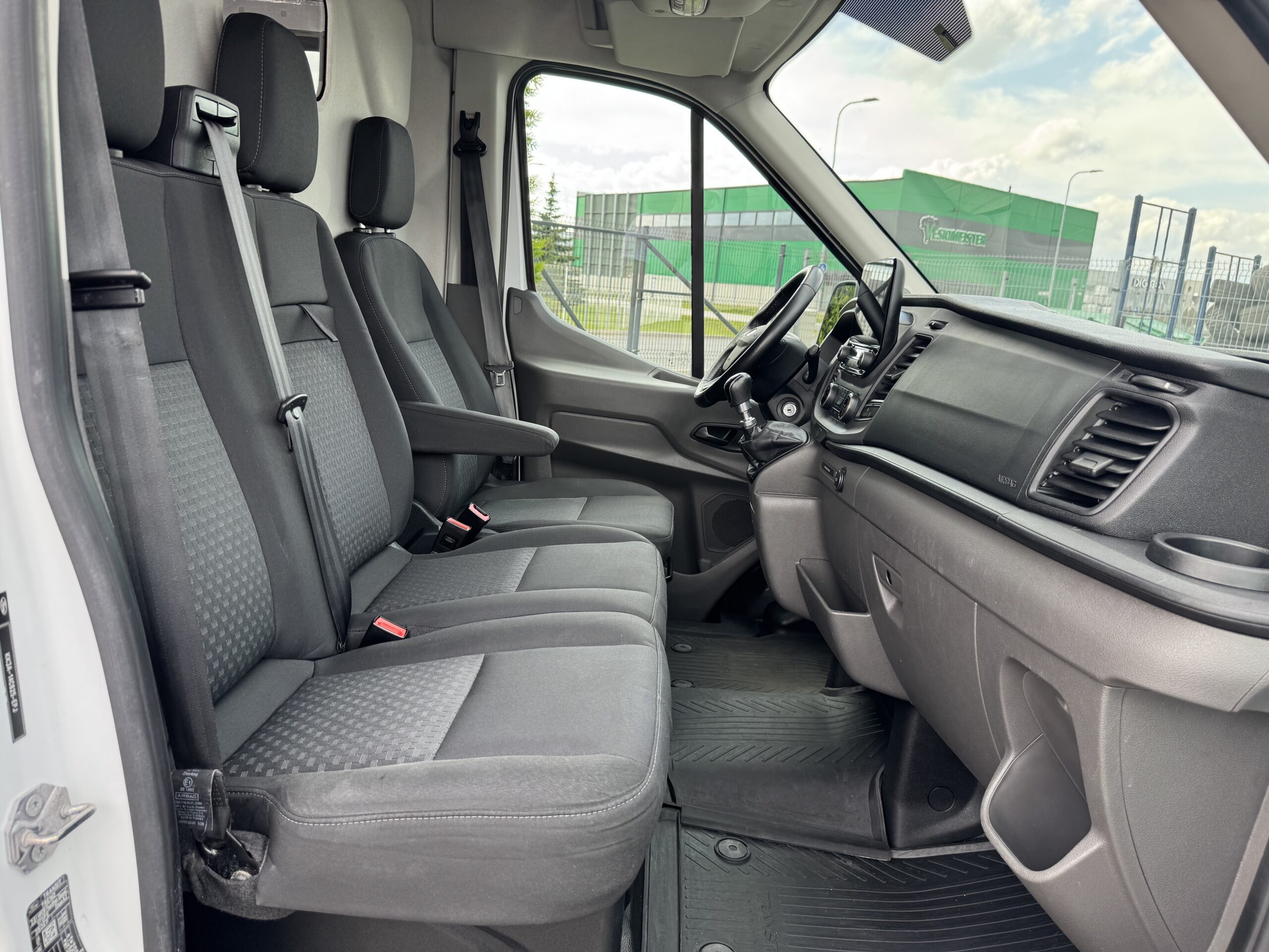 Ford Transit L4H3 10.2020 Serviceline