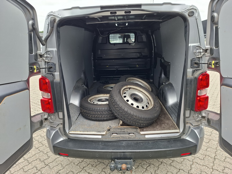 Peugeot Expert L3H1 8.2020 Aut.