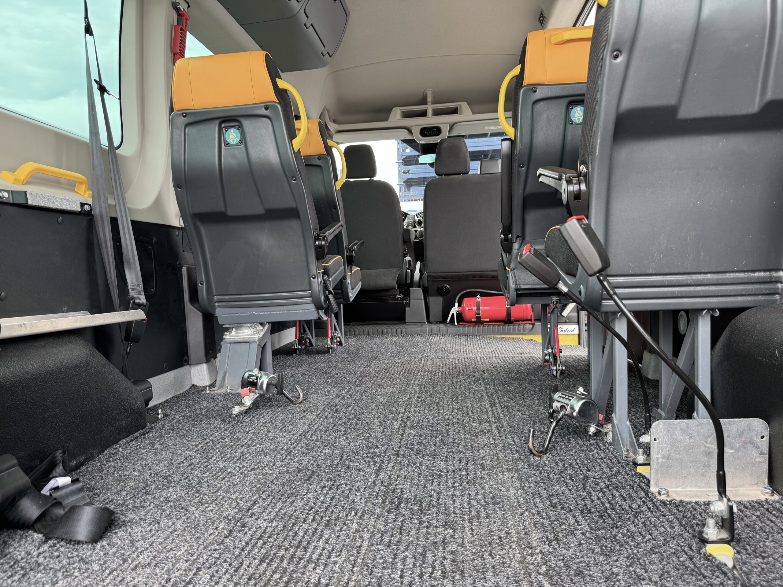 Ford Transit L3H2 9.2016 INVA