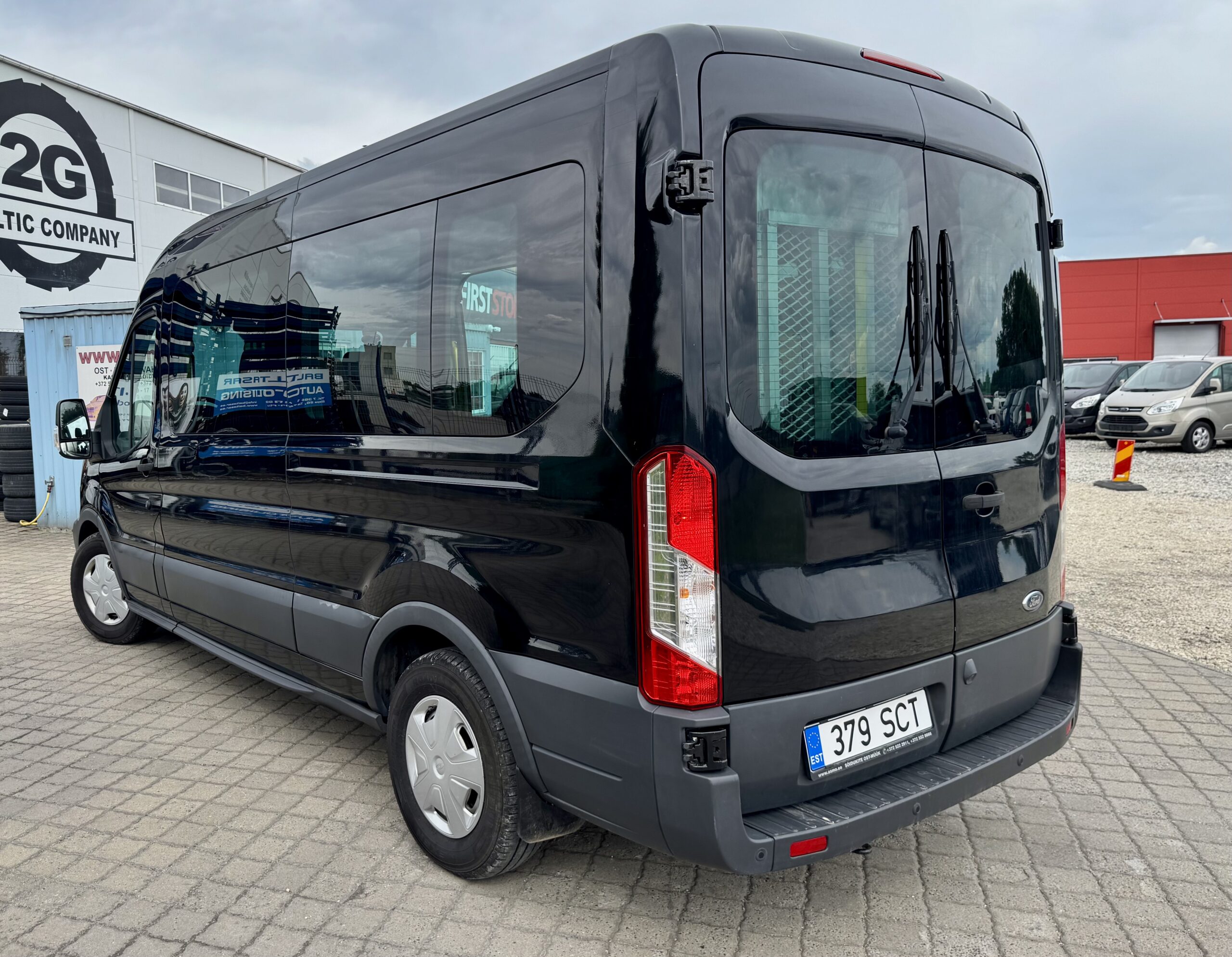 Ford Transit L3H2 9.2016 INVA