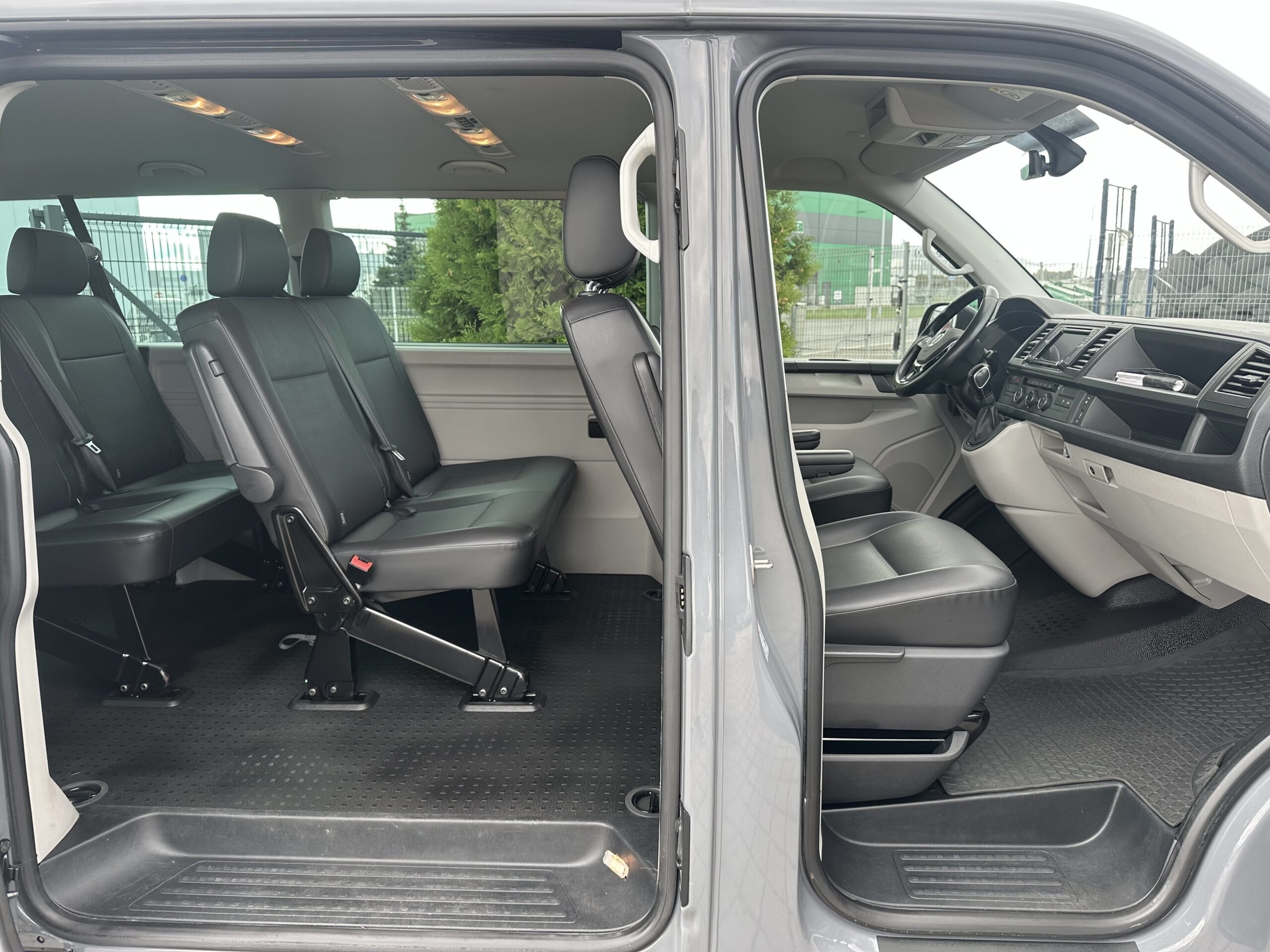 Volkswagen Caravelle L2H1 3.2019 4-Motion Highline