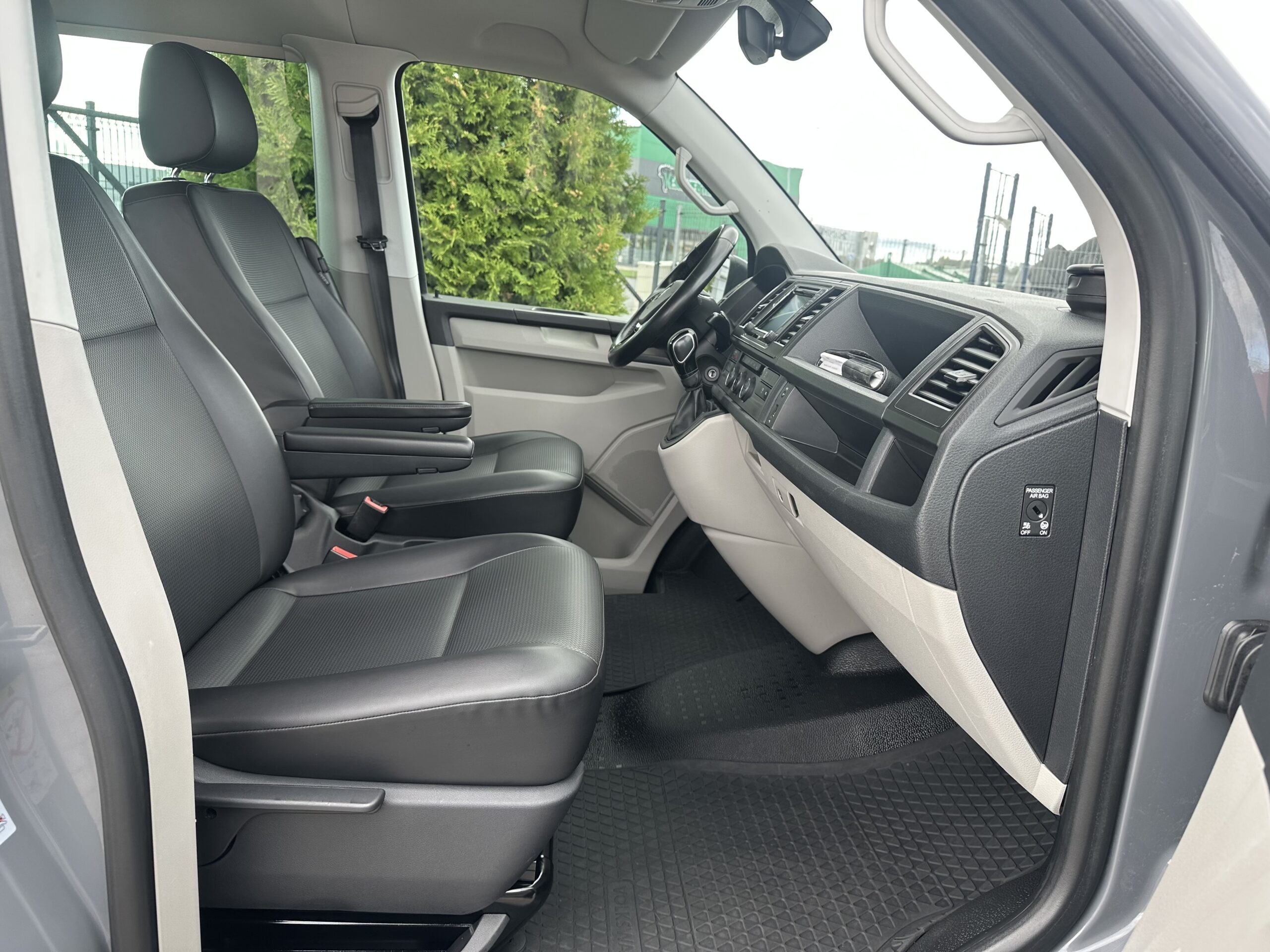 Volkswagen Caravelle L2H1 3.2019 4-Motion Highline
