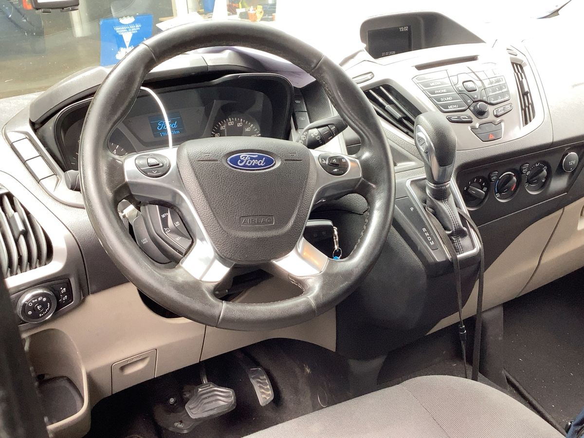 Ford Transit Custom Tourneo 10.2018 L2H1 INVA Aut.