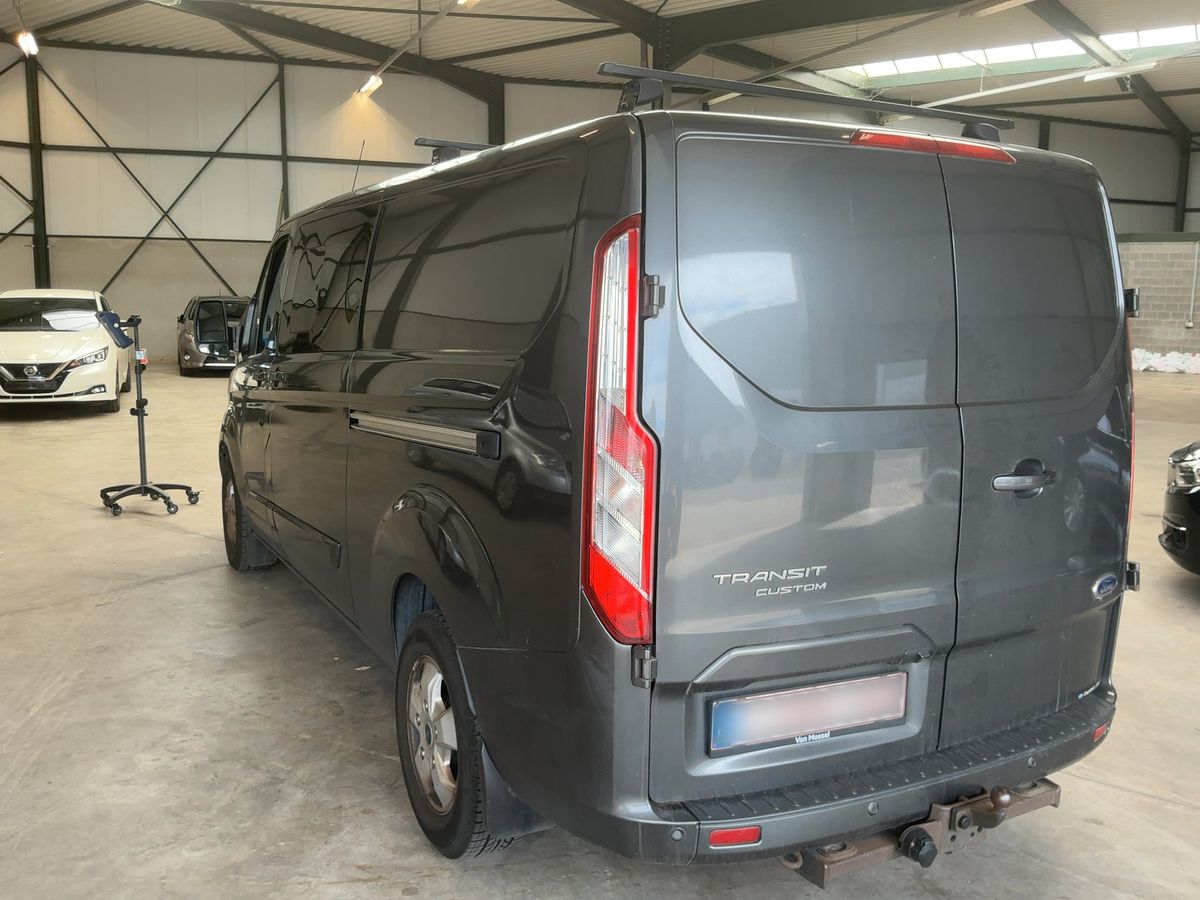 Ford Transit Custom L2H1 6.2017 Limited N1 5Ps Aut.
