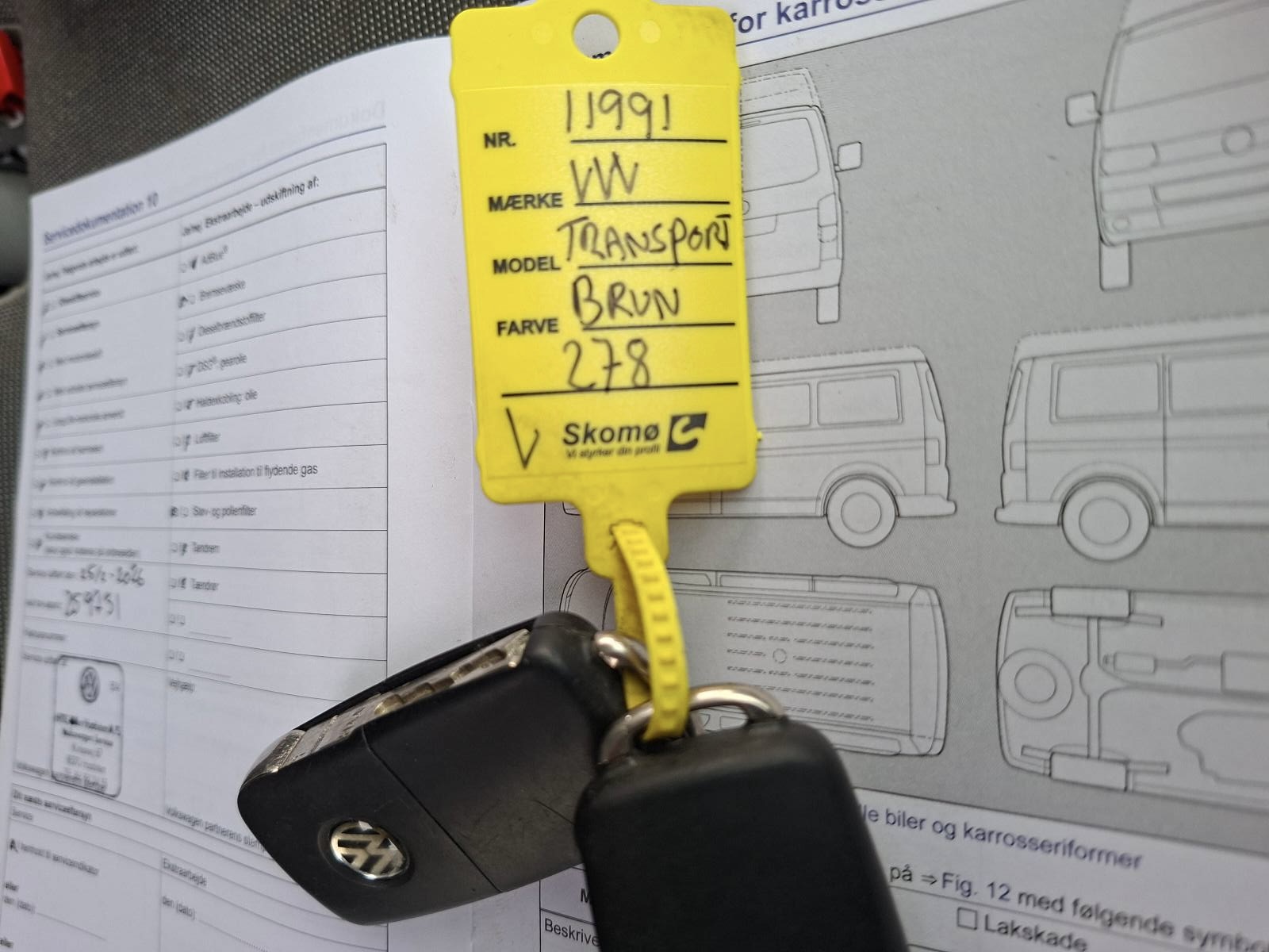 Volkswagen Transporter L2H1 5.2015 Dsg