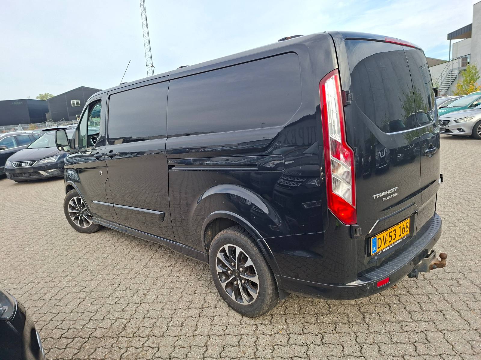 Ford Transit Custom L2H1 9.2019 Aut. Sport Limited