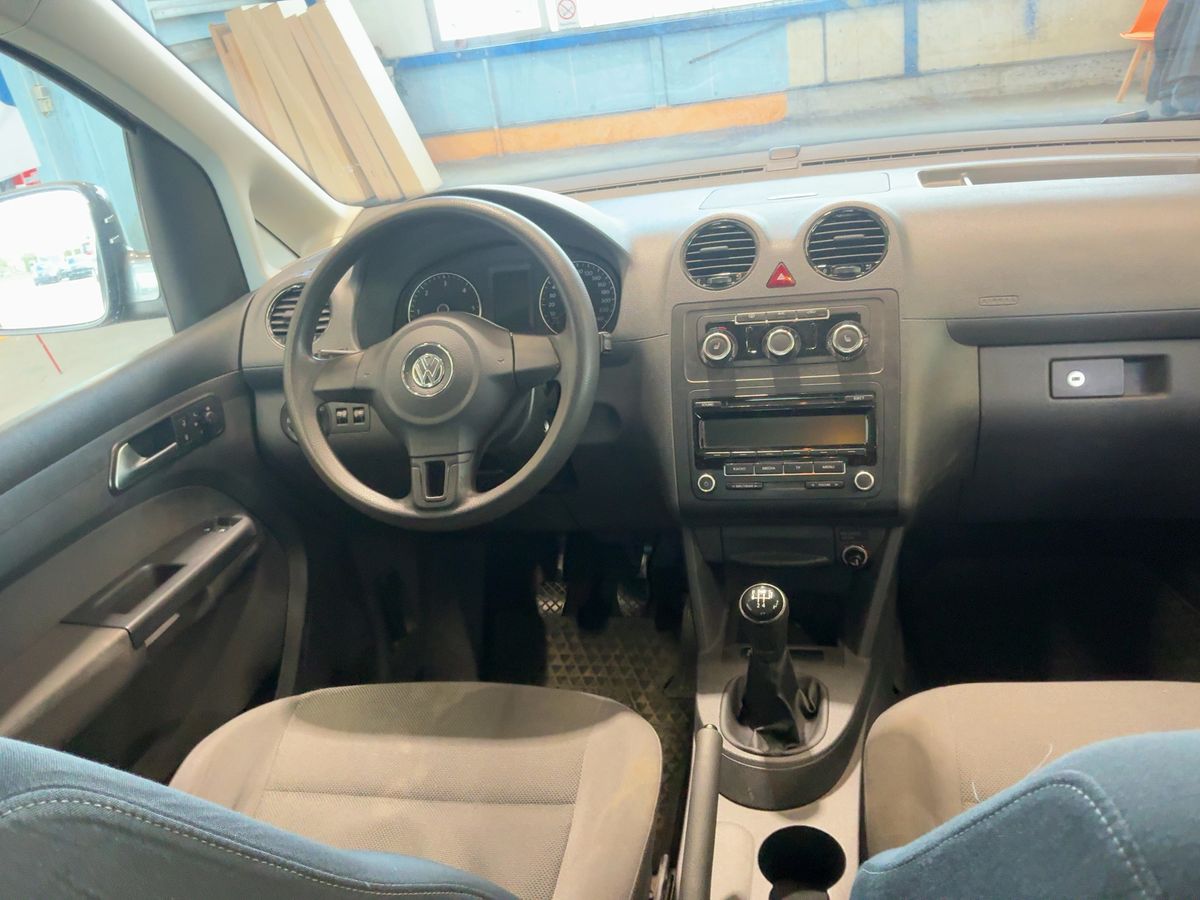 Volkswagen Caddy L1H1 12.2013 Jako