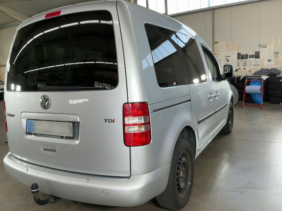 Volkswagen Caddy L1H1 7.2015 Team