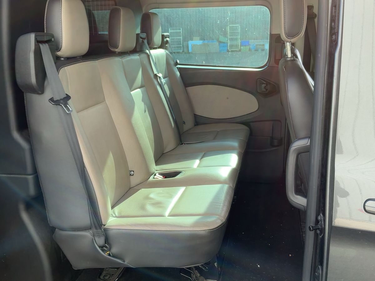 Ford Transit Custom L2H1 12.2015 Limited N1 5Ps