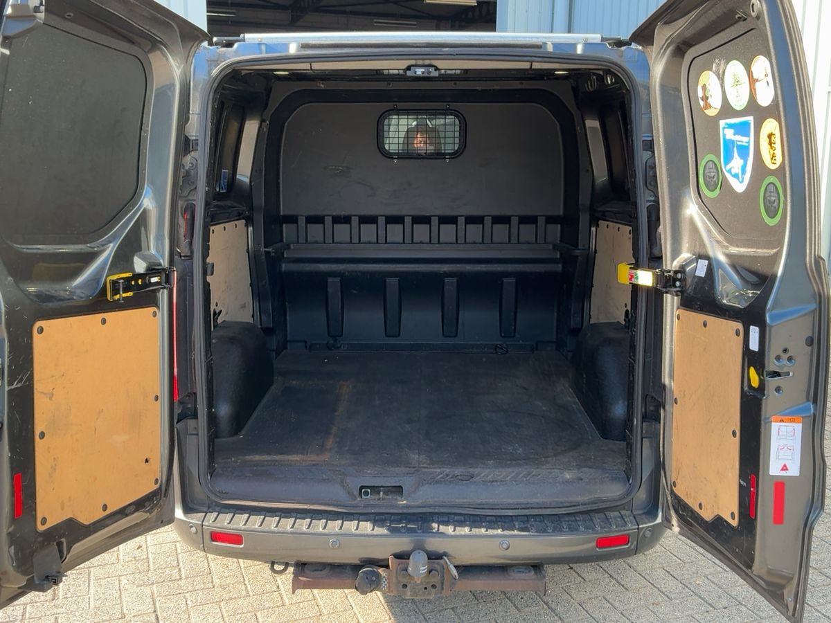 Ford Transit Custom L2H1 12.2015 Limited N1 5Ps